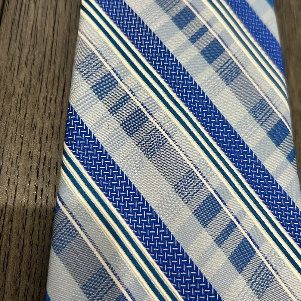 Mens Bachrach Roy/baby blue silk Tie